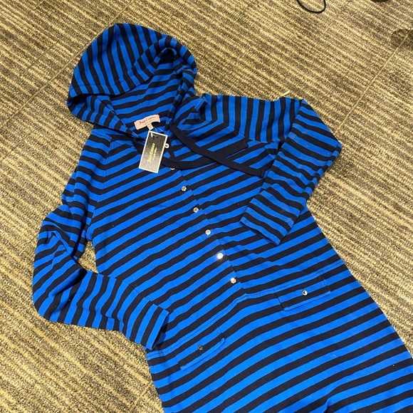 Juicy Couture pull over - Picture 1 of 2